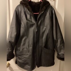 Vintage Winlit Genuine Leather reversible jacket size S
Heavy winter leather